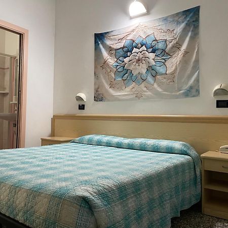 צ'סנטיקו Piccolo Hotel מראה חיצוני תמונה