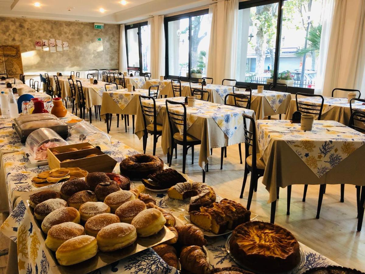צ'סנטיקו Piccolo Hotel מראה חיצוני תמונה