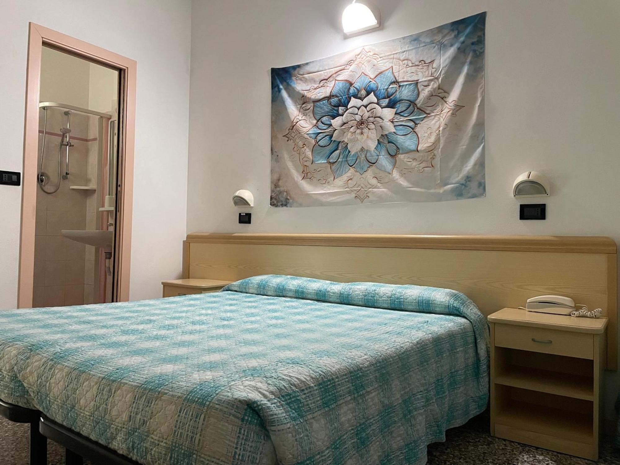 צ'סנטיקו Piccolo Hotel מראה חיצוני תמונה